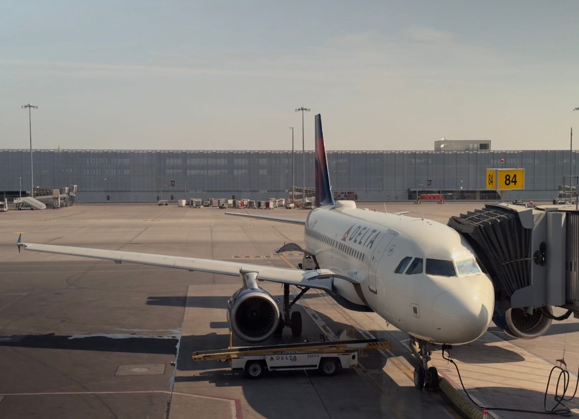delta airplane representing airline loyalty fraud prevention measures